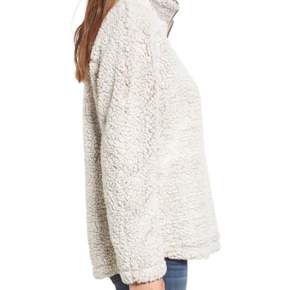 Thread supply Wubby Fleece pullover SOLDOUT - Picture 2 of 6